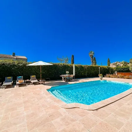 A Avec Piscine Privee Apartment *
