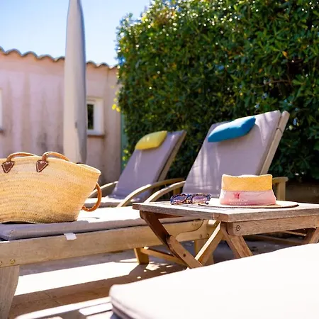 A Avec Piscine Privee Apartamento *